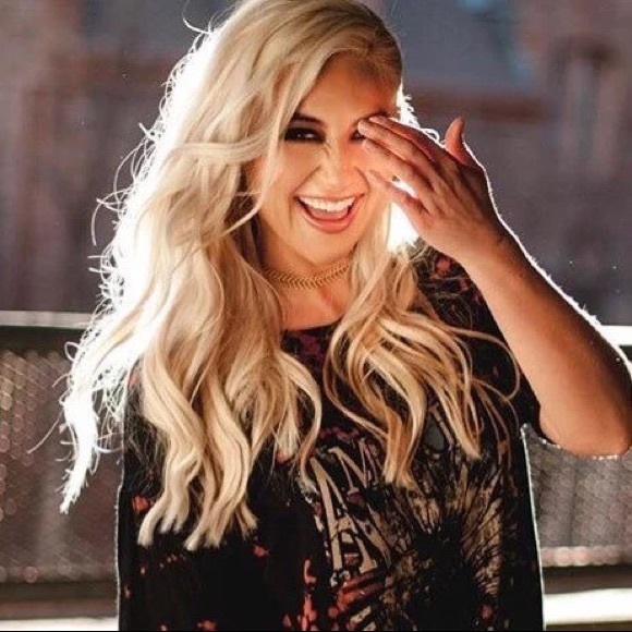 🌻 3/$35 Fishbone Choker Necklace Silver Plated - Picture 4 of 4